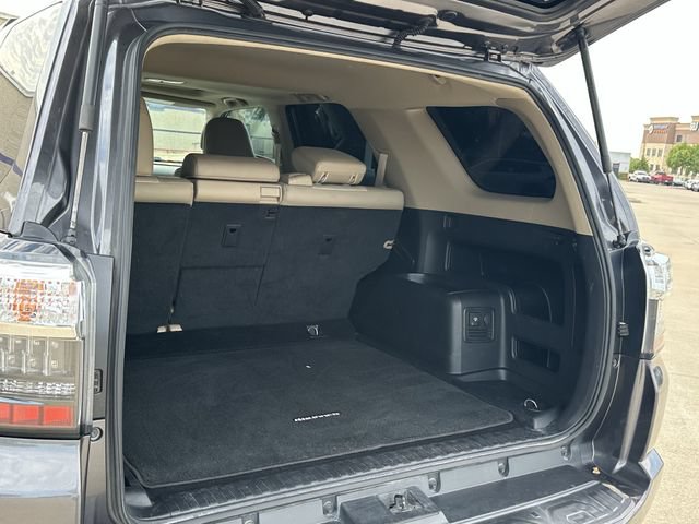 Used 2019 Toyota 4Runner SR5 Premium RWD image 30
