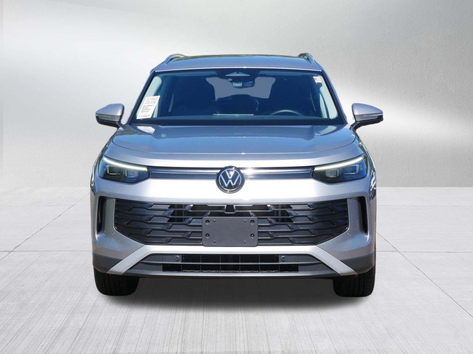 Certified 2026 Volkswagen Tiguan S AWD/4WD image 2
