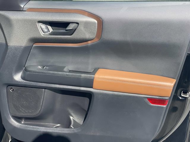Certified 2025 Ford Bronco Sport Outer Banks w/ Outer Banks Tech Package+ AWD/4WD image 36