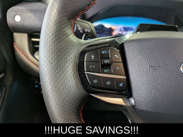 Used 2025 Ford Explorer ST AWD/4WD image 32