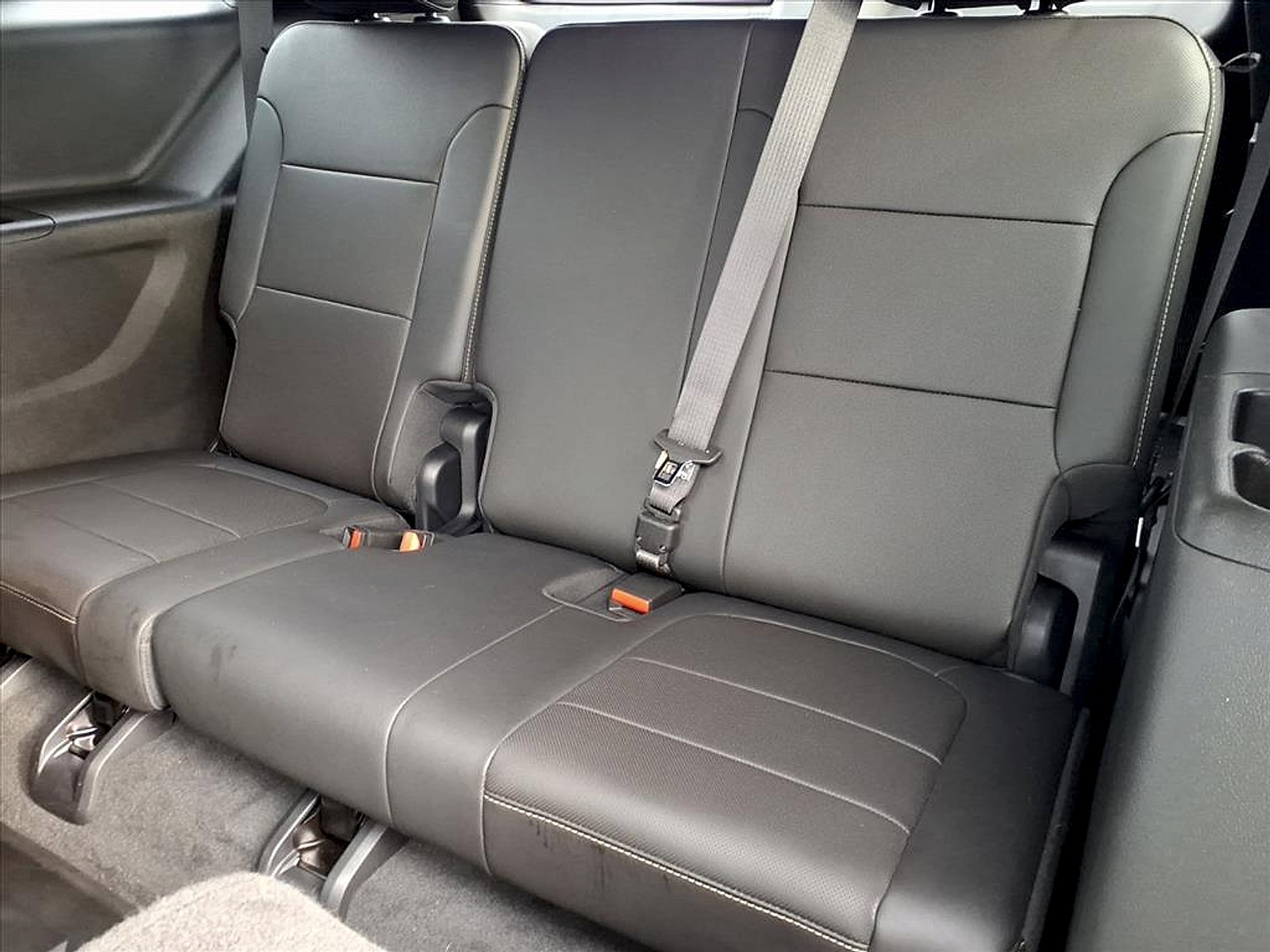 Certified 2023 Chevrolet Traverse Premier w/ LPO, Floor Liner Package image 11