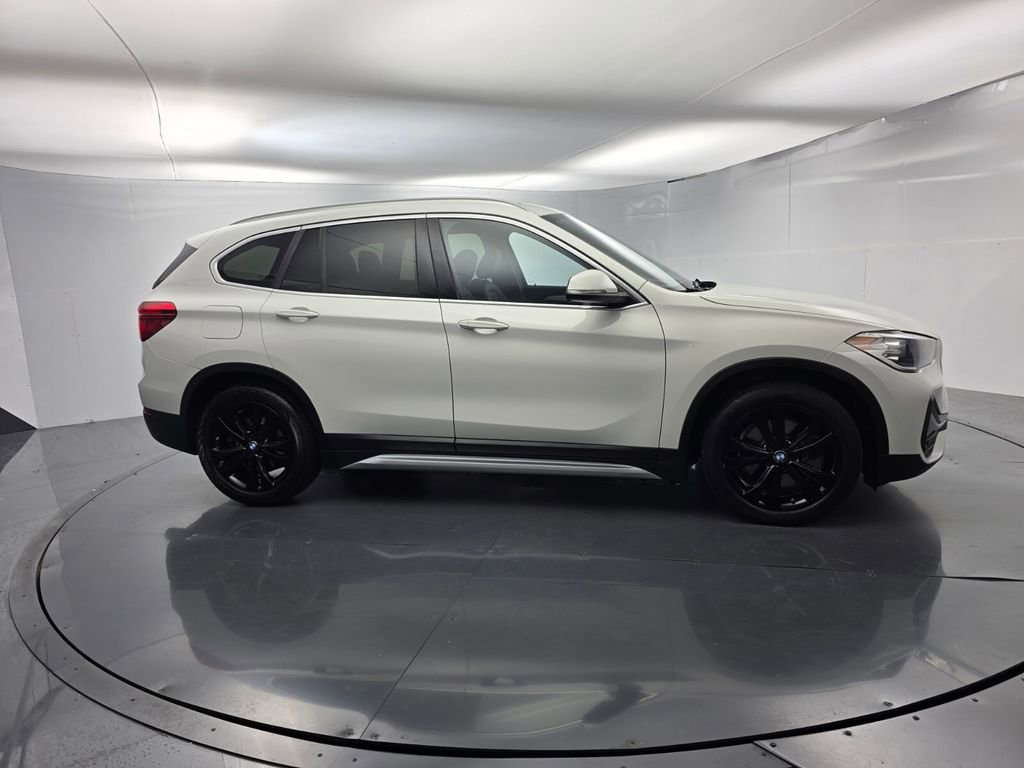 Used 2020 BMW X1 xDrive28i w/ Convenience Package AWD/4WD image 3