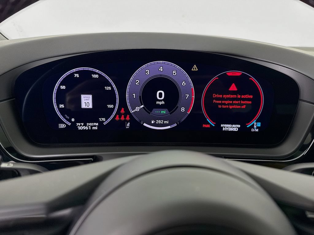 Certified 2025 Porsche Cayenne E-Hybrid AWD/4WD image 16