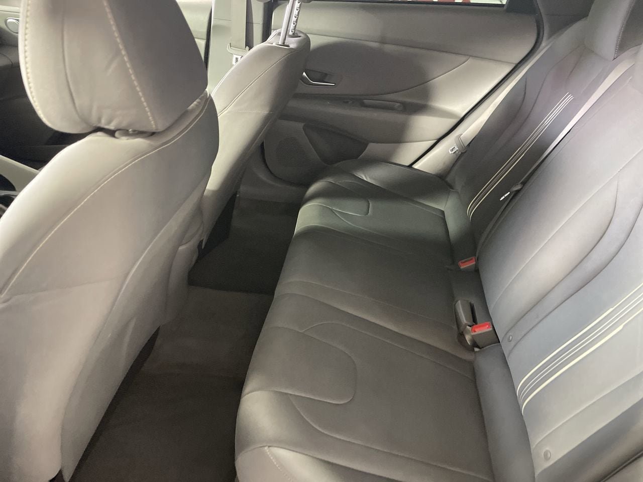 Used 2022 Hyundai Elantra SEL w/ Cargo Package FWD image 21
