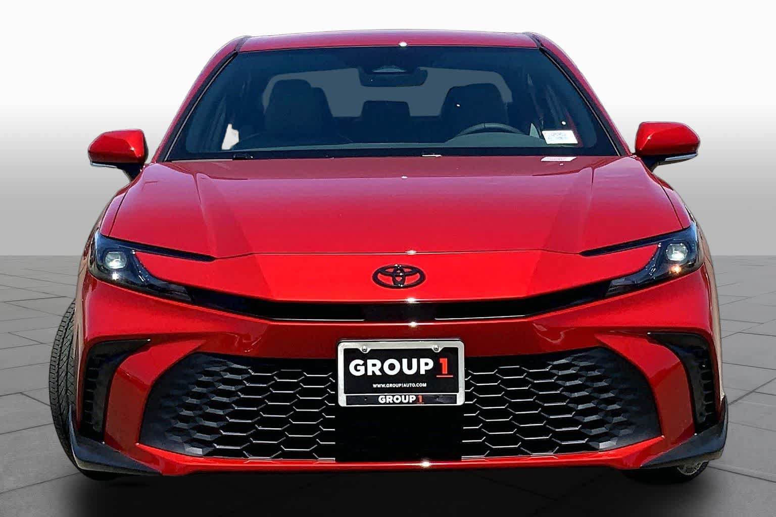 New 2026 Toyota Camry SE FWD image 3