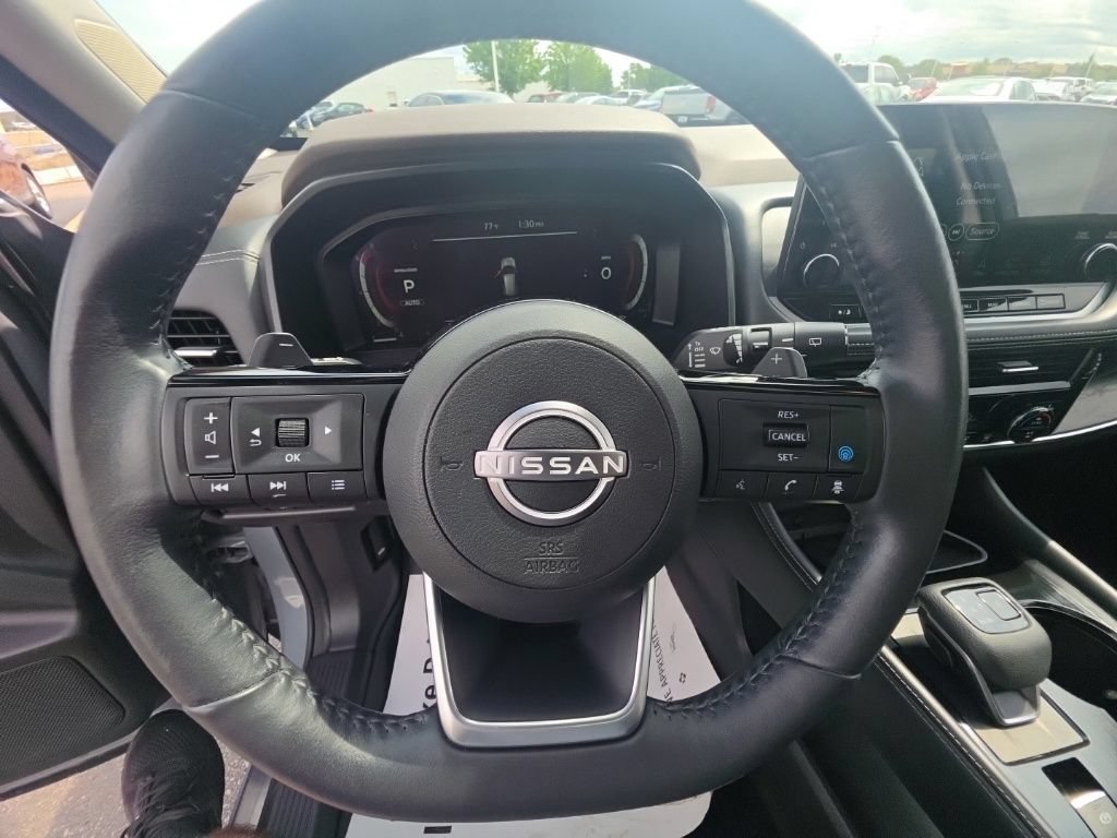 Used 2023 Nissan Rogue Platinum w/ Platinum Premium Package AWD/4WD image 16