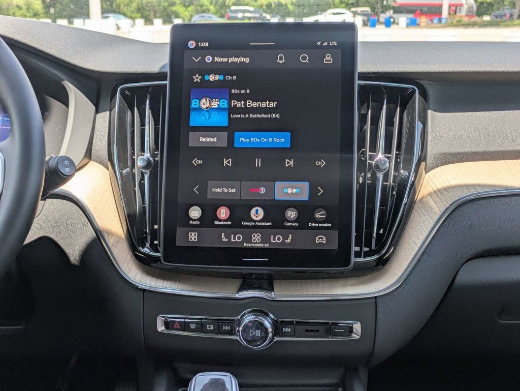 New 2026 Volvo XC60 B5 Core AWD/4WD image 20