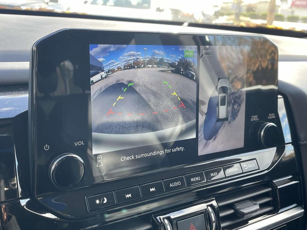 Used 2023 Nissan Pathfinder SL image 26