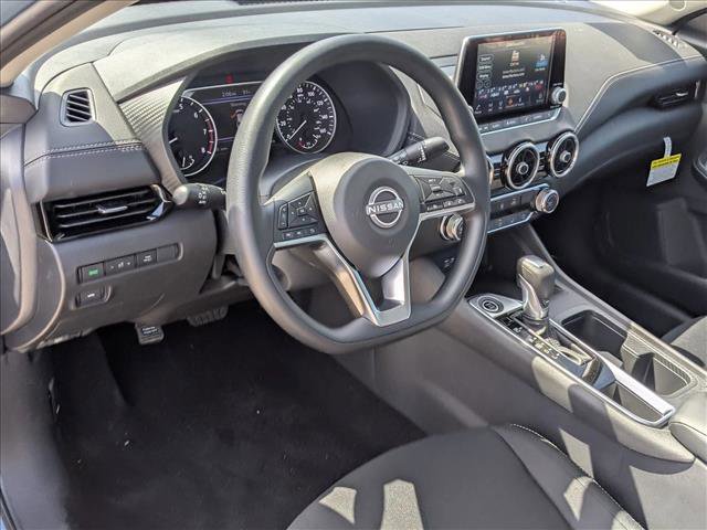 New 2025 Nissan Sentra SV image 3