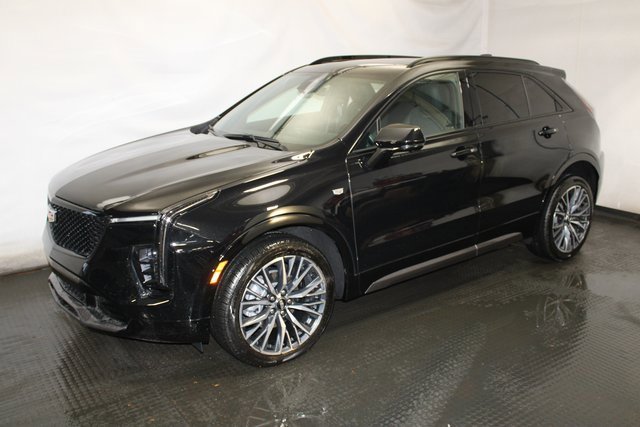 Certified 2024 Cadillac XT4 Sport image 2