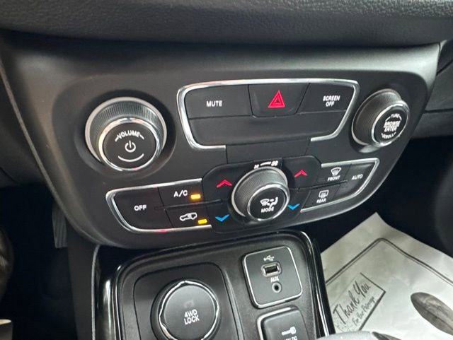 Used 2018 Jeep Compass Limited w/ Navigation Group AWD/4WD image 21