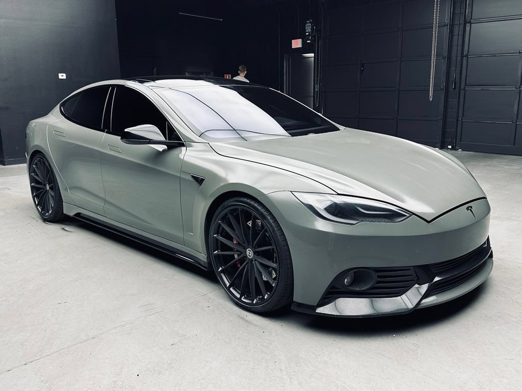 Used 2012 Tesla Model S Performance RWD image 9