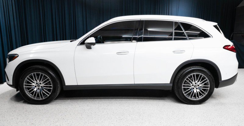 Certified 2026 Mercedes-Benz GLC 300 image 8