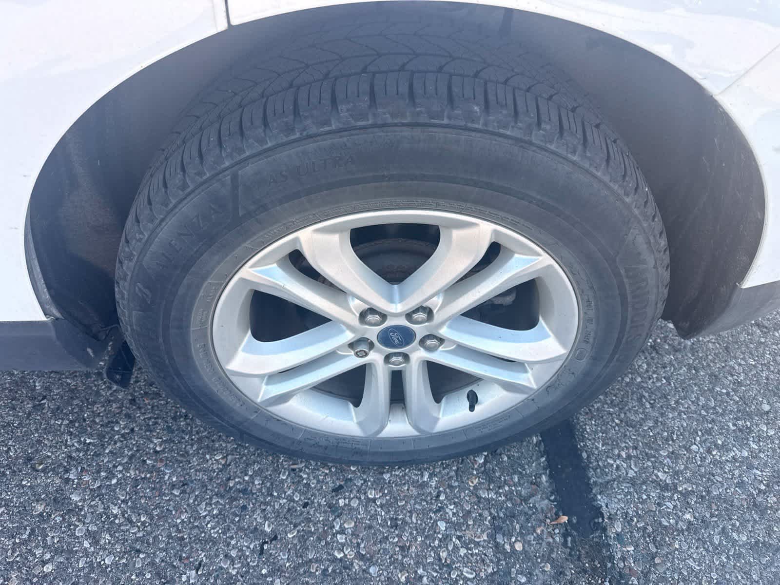Used 2019 Ford Edge SEL w/ Equipment Group 201A AWD/4WD image 7