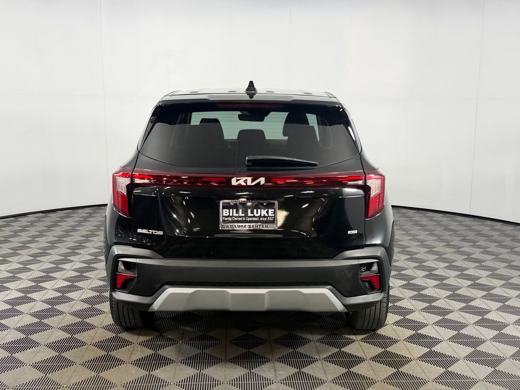 Used 2026 Kia Seltos LX AWD/4WD image 9