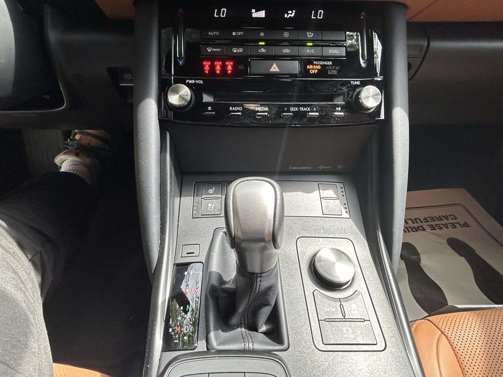 Used 2025 Lexus IS 300 w/ Comfort Package RWD image 17