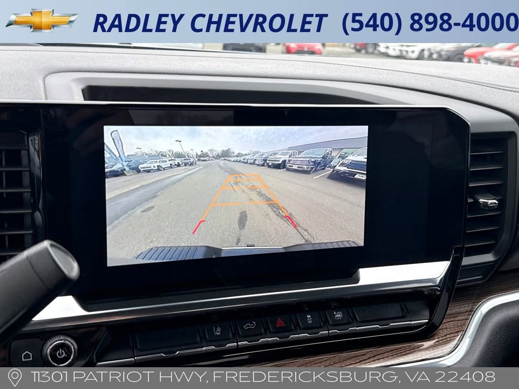Used 2025 Chevrolet Silverado 2500 LT w/ Convenience Package AWD/4WD image 15