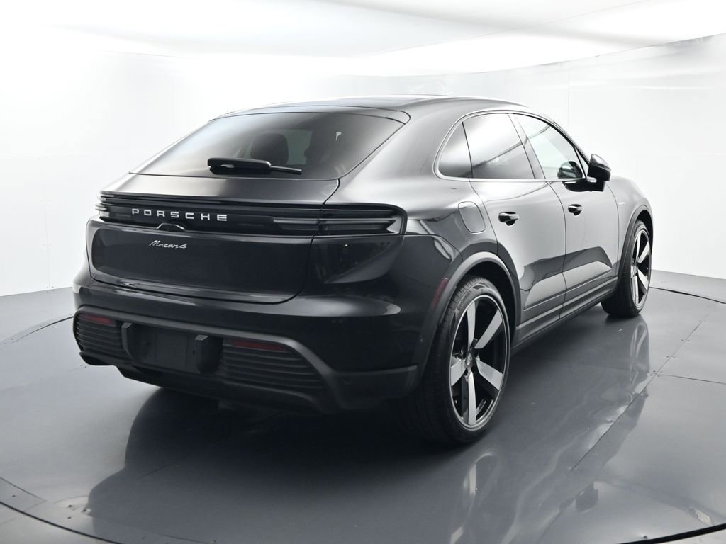Certified 2024 Porsche Macan 4 Electric image 14