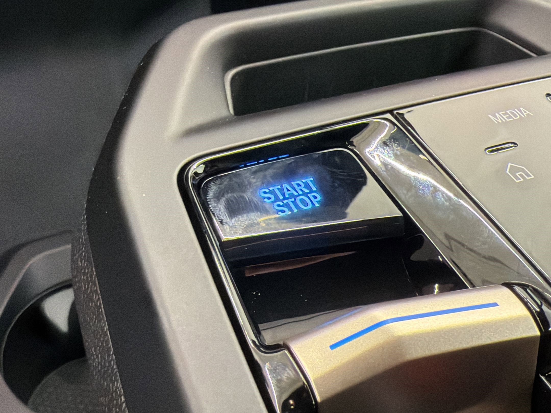 New 2026 BMW iX xDrive45 image 20