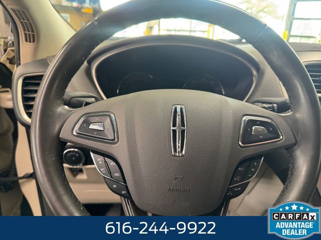 Used 2018 Lincoln MKX Reserve w/ Lincoln MKX Climate Package AWD/4WD image 19