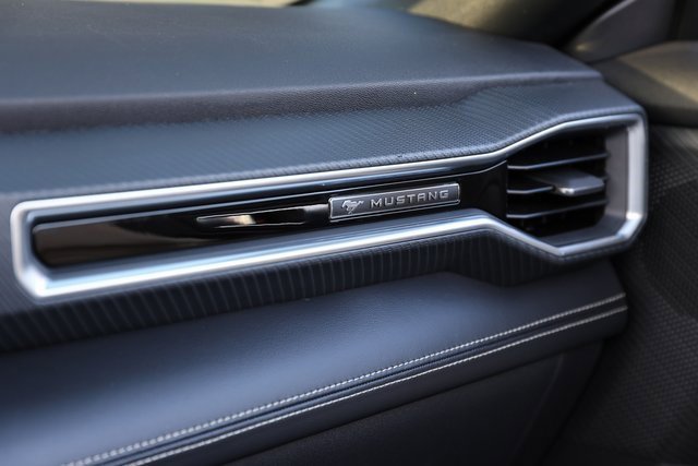 Certified 2025 Ford Mustang GT Premium image 33