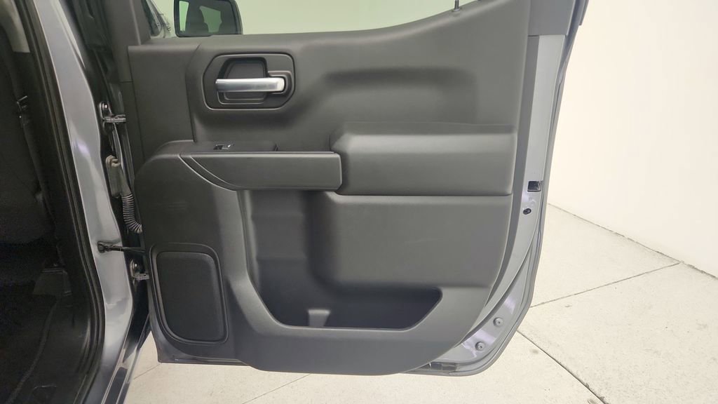 Used 2021 Chevrolet Silverado 1500 Custom image 31