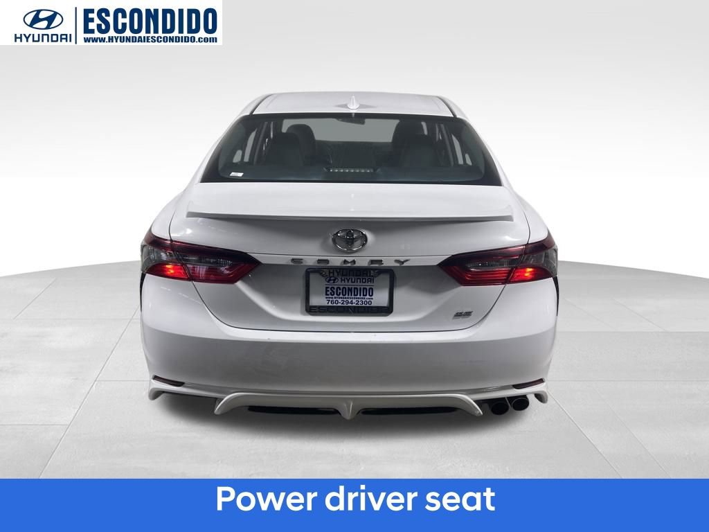 Used 2023 Toyota Camry SE image 5