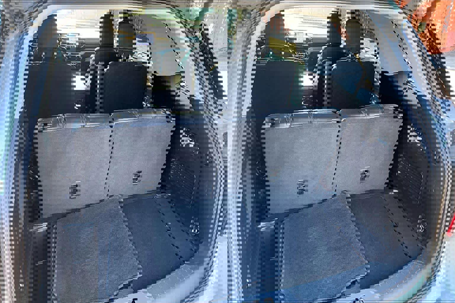 Used 2021 Ford Explorer Limited w/ Hybrid Equipment Group 310A image 33