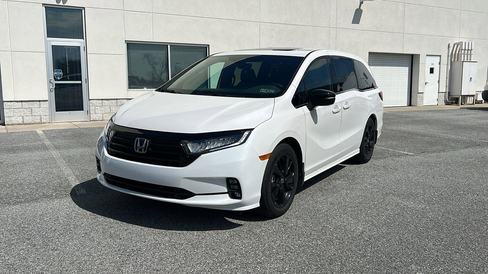 Used 2024 Honda Odyssey Sport image 7