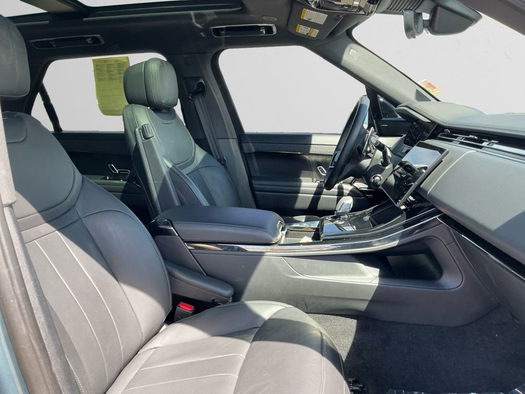 Used 2024 Land Rover Range Rover Sport Dynamic SE image 15