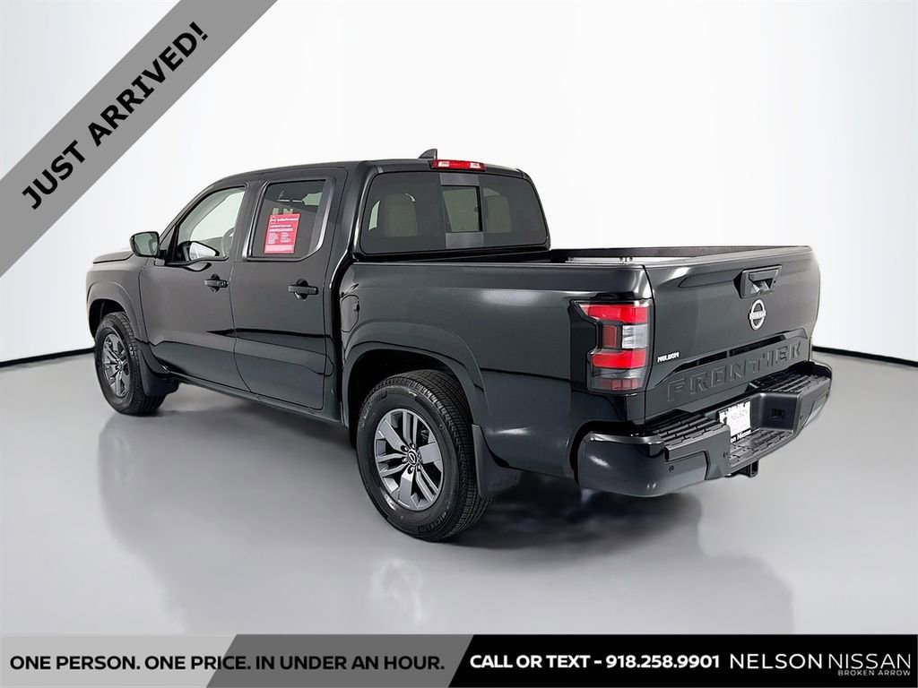 Certified 2025 Nissan Frontier SV w/ SV Convenience Package image 7
