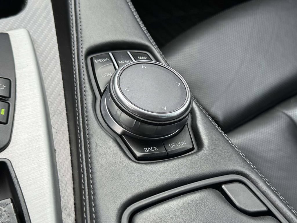 Used 2017 BMW M6 Gran Coupe RWD image 27