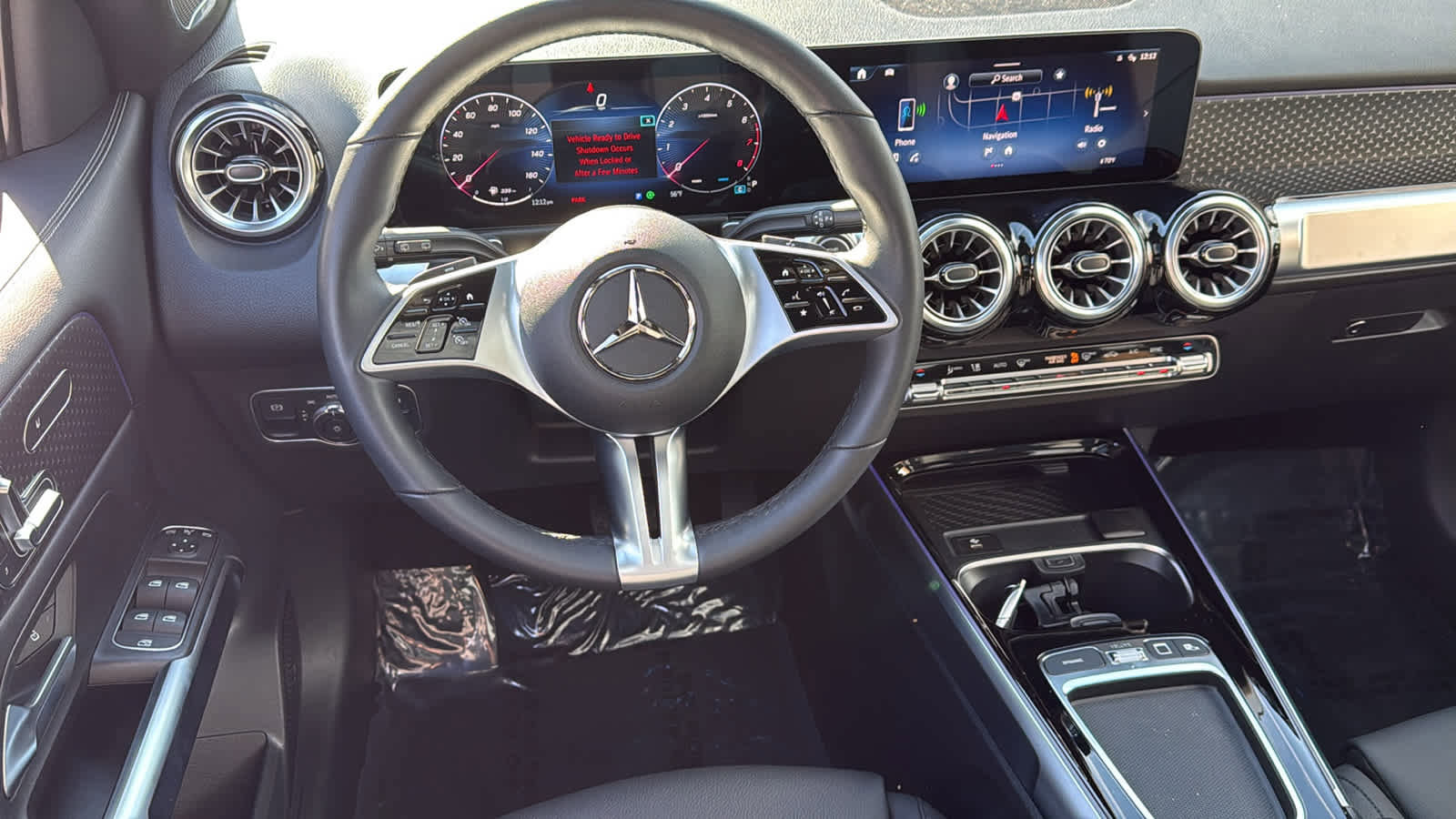 Certified 2025 Mercedes-Benz GLB 250 4MATIC image 34