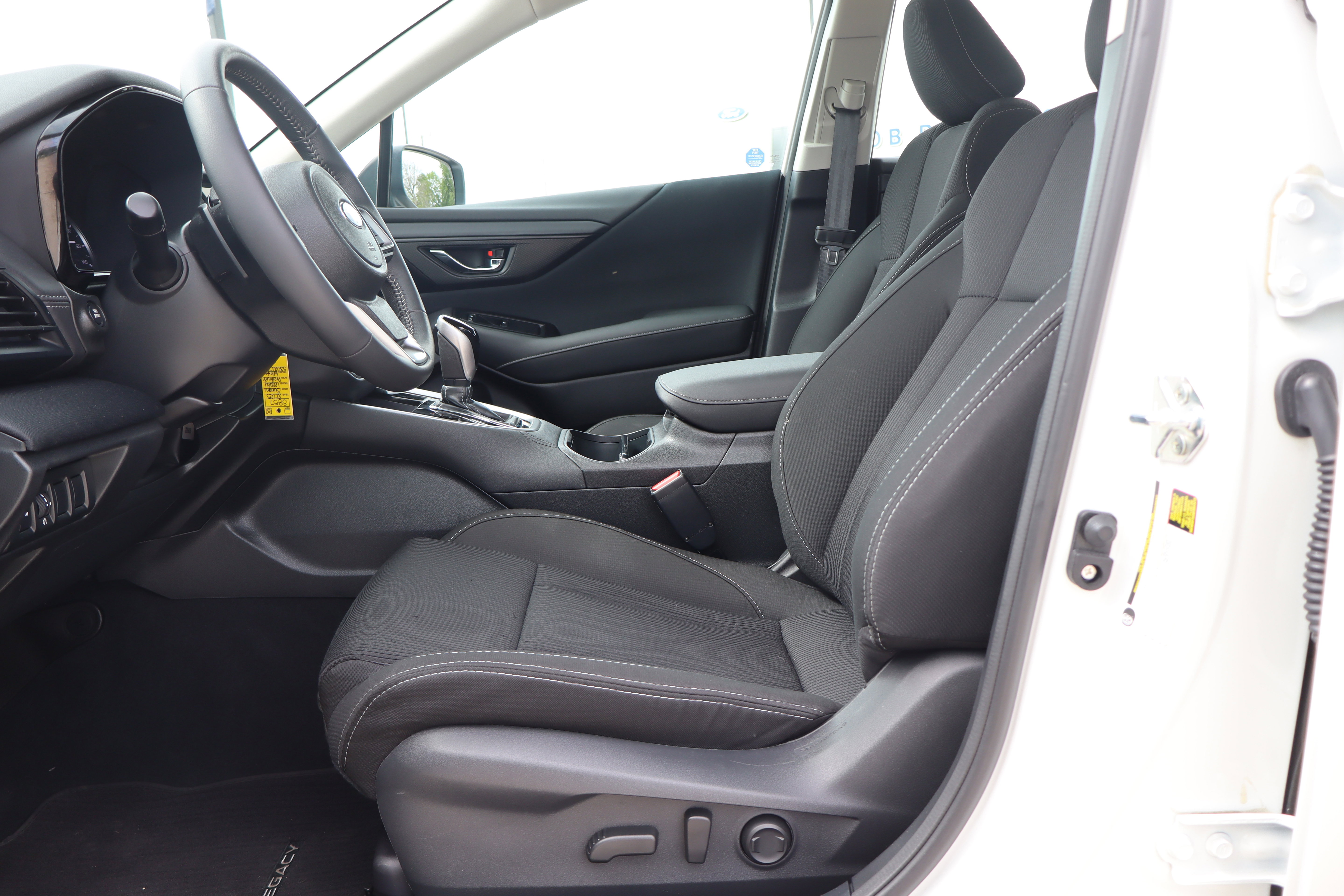 Used 2025 Subaru Legacy Premium AWD/4WD image 10