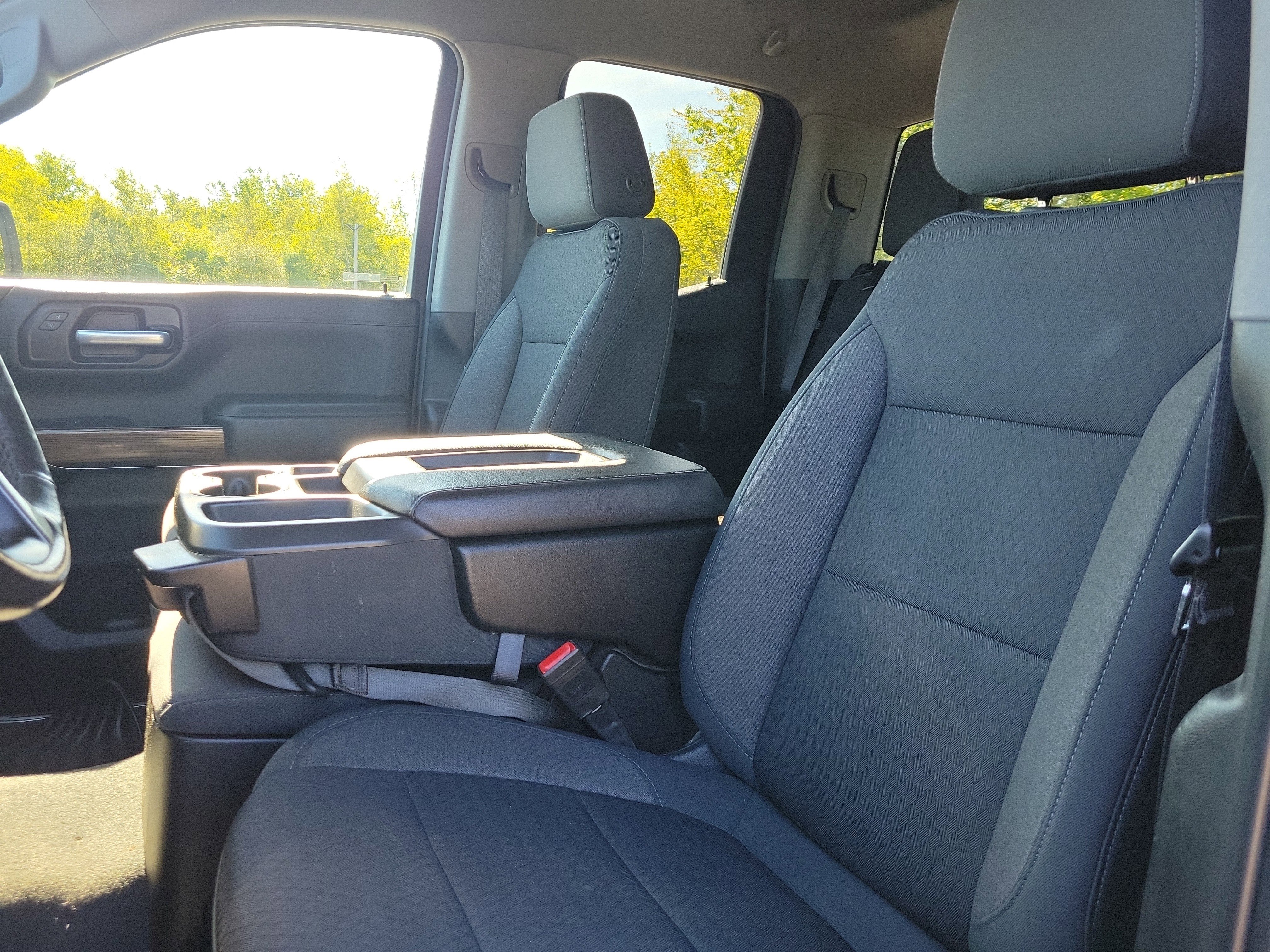 Used 2020 Chevrolet Silverado 1500 LT w/ All-Star Edition image 14
