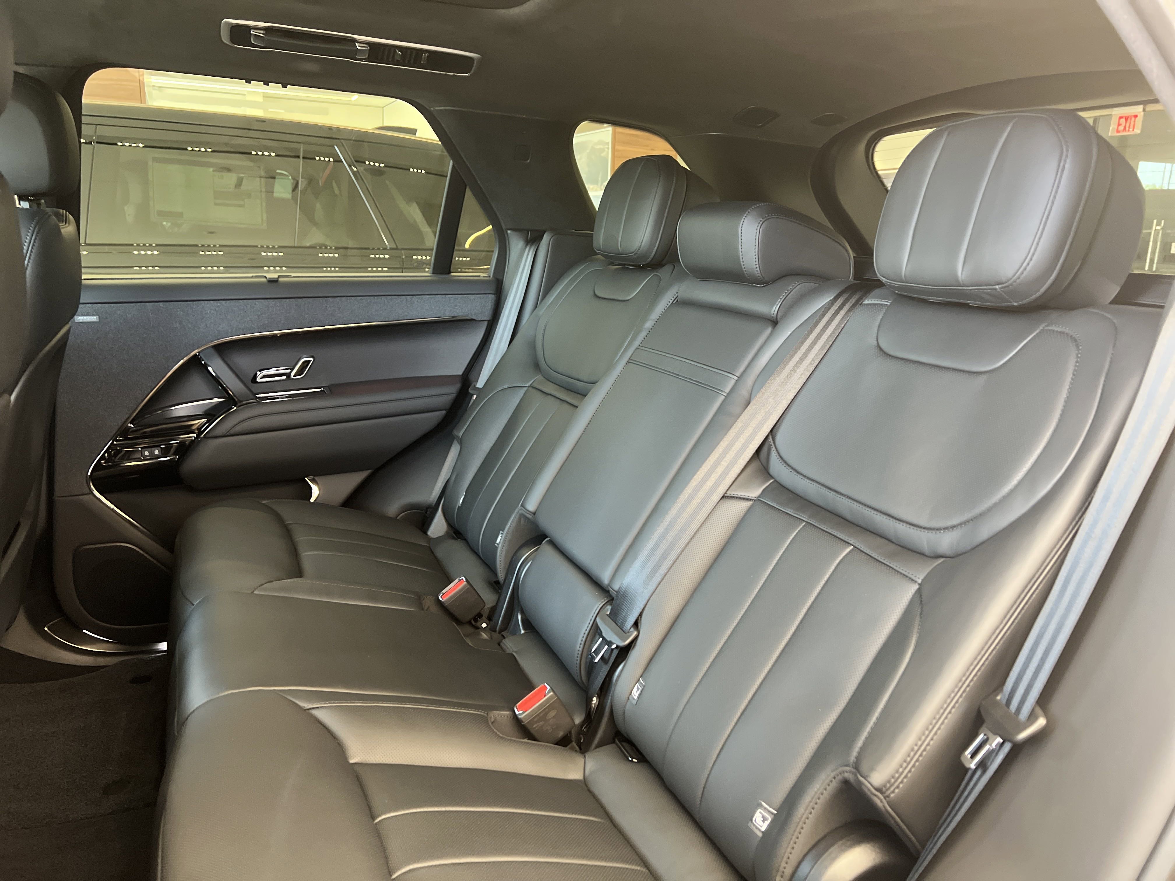 New 2025 Land Rover Range Rover Sport Autobiography image 16