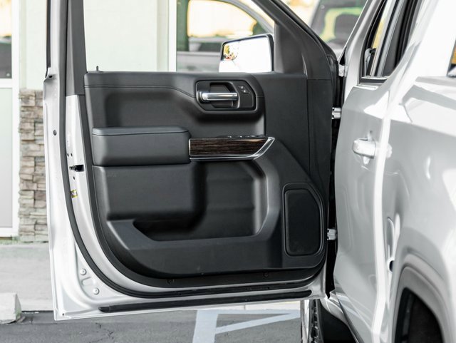 Used 2021 GMC Sierra 1500 SLE image 11