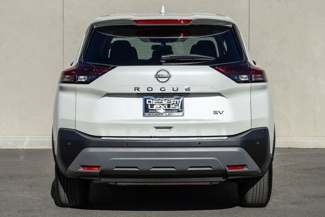 Used 2023 Nissan Rogue SV FWD image 4