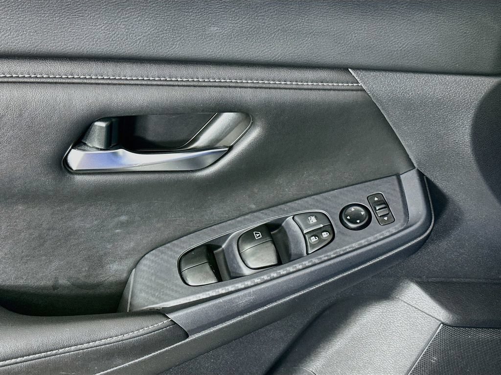 Certified 2023 Nissan Sentra SV w/ Trunk Package FWD image 23