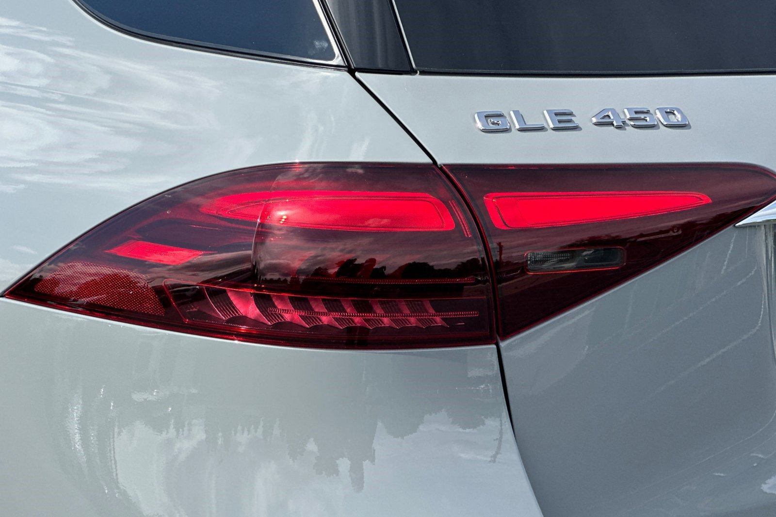New 2026 Mercedes-Benz GLE 450 4MATIC image 12