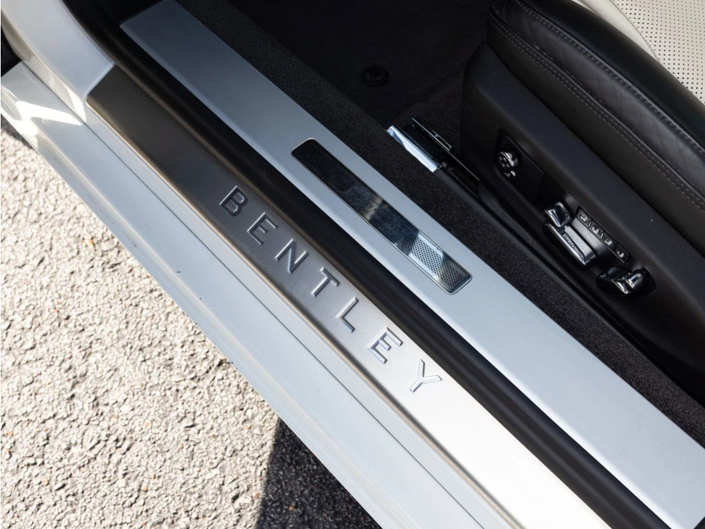 Certified 2021 Bentley Continental GT image 26