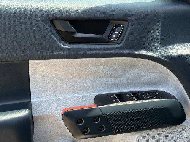 Certified 2024 Ford Maverick XLT FWD image 22