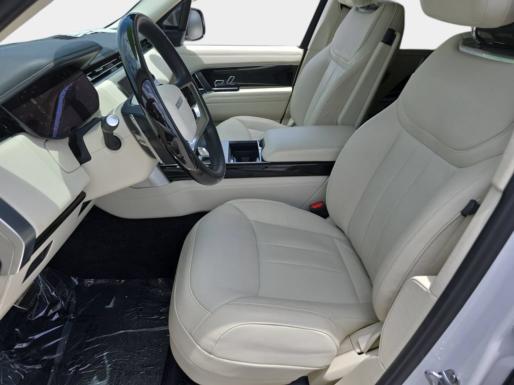 Certified 2024 Land Rover Range Rover Long Wheelbase Autobiography AWD/4WD image 17