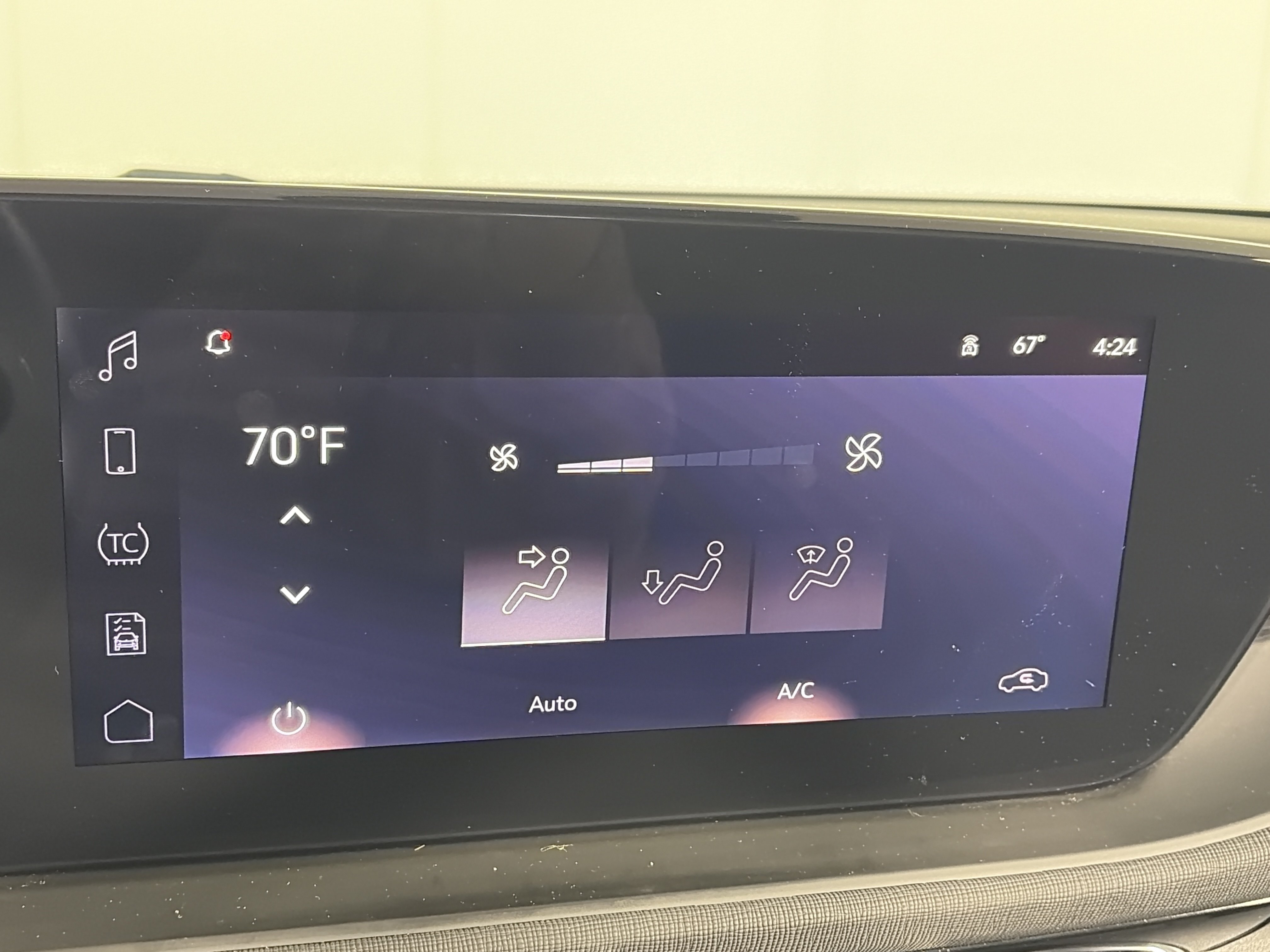 Used 2024 Buick Envista Sport Touring w/ Convenience I Package FWD image 21
