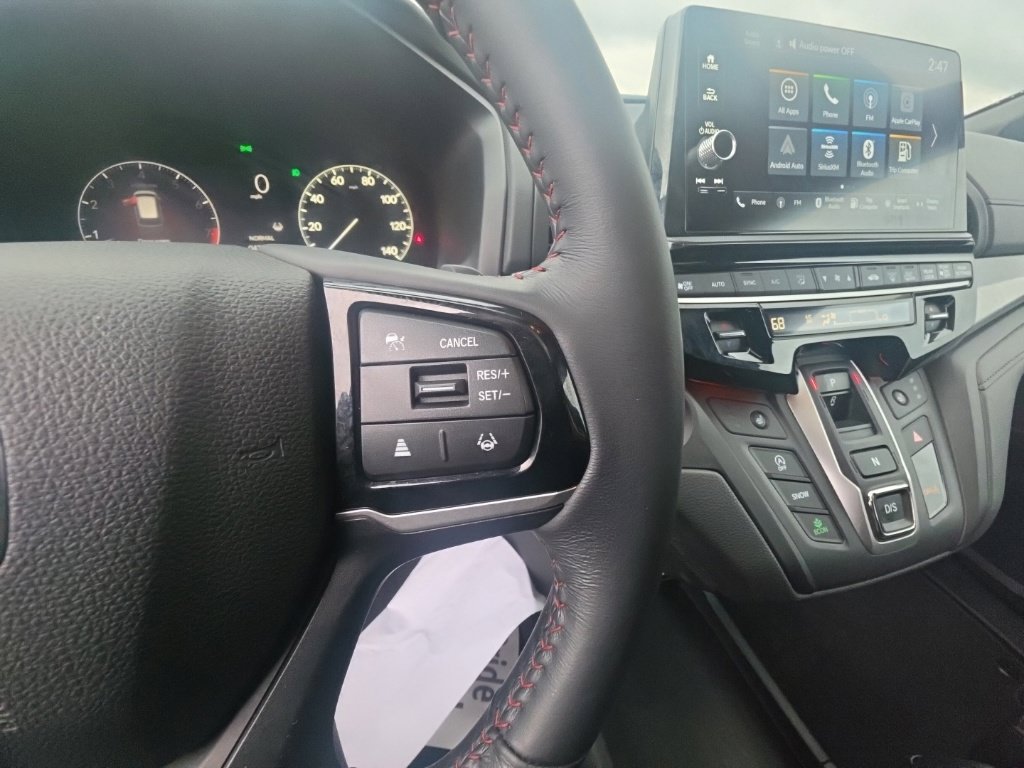 Used 2025 Honda Odyssey Sport-L image 18