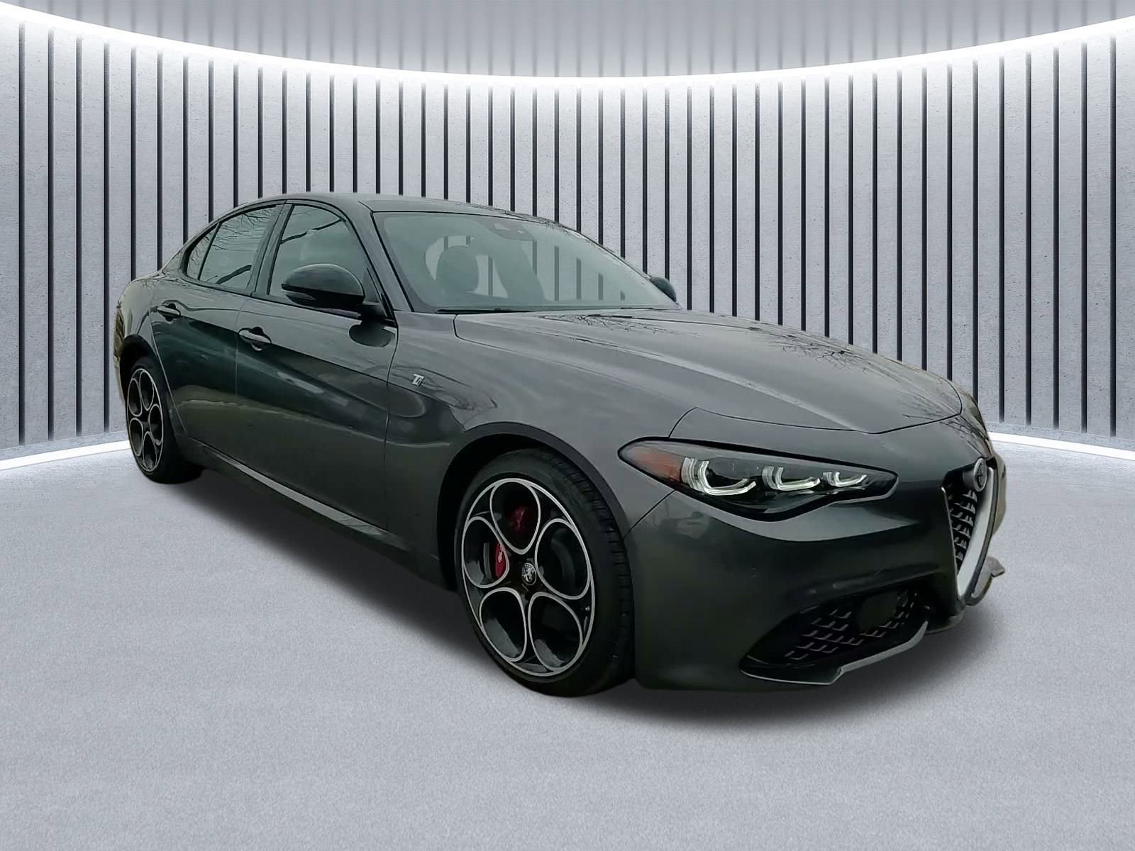 Used 2024 Alfa Romeo Giulia Ti image 1