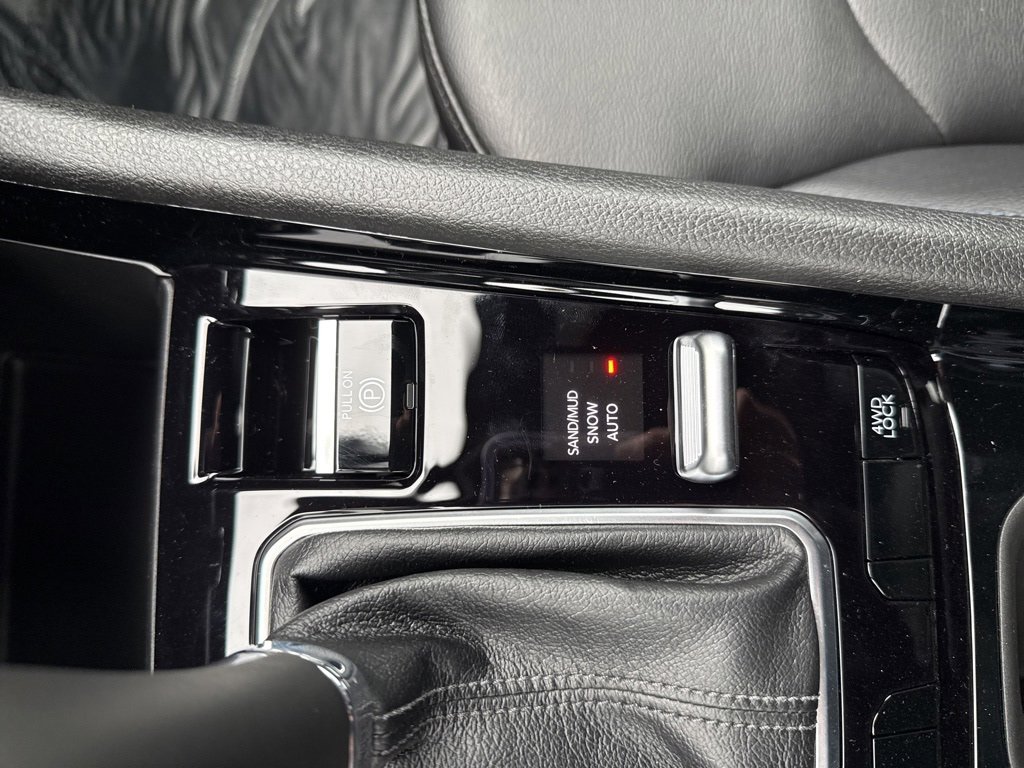 New 2026 Jeep Compass Limited image 30