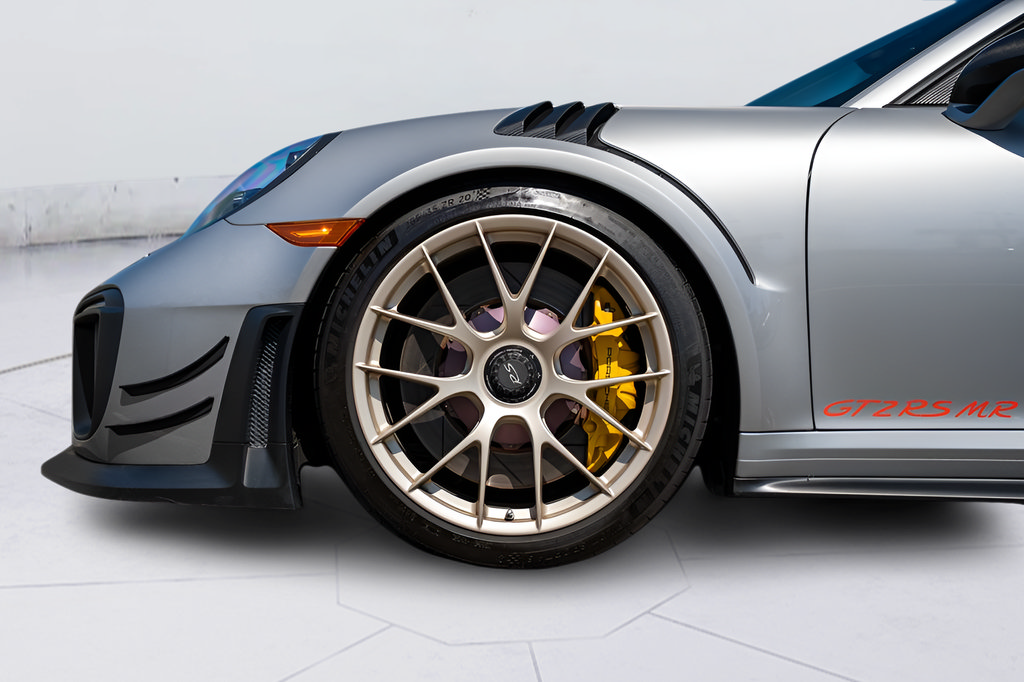 Used 2018 Porsche 911 GT2 RS RWD image 23