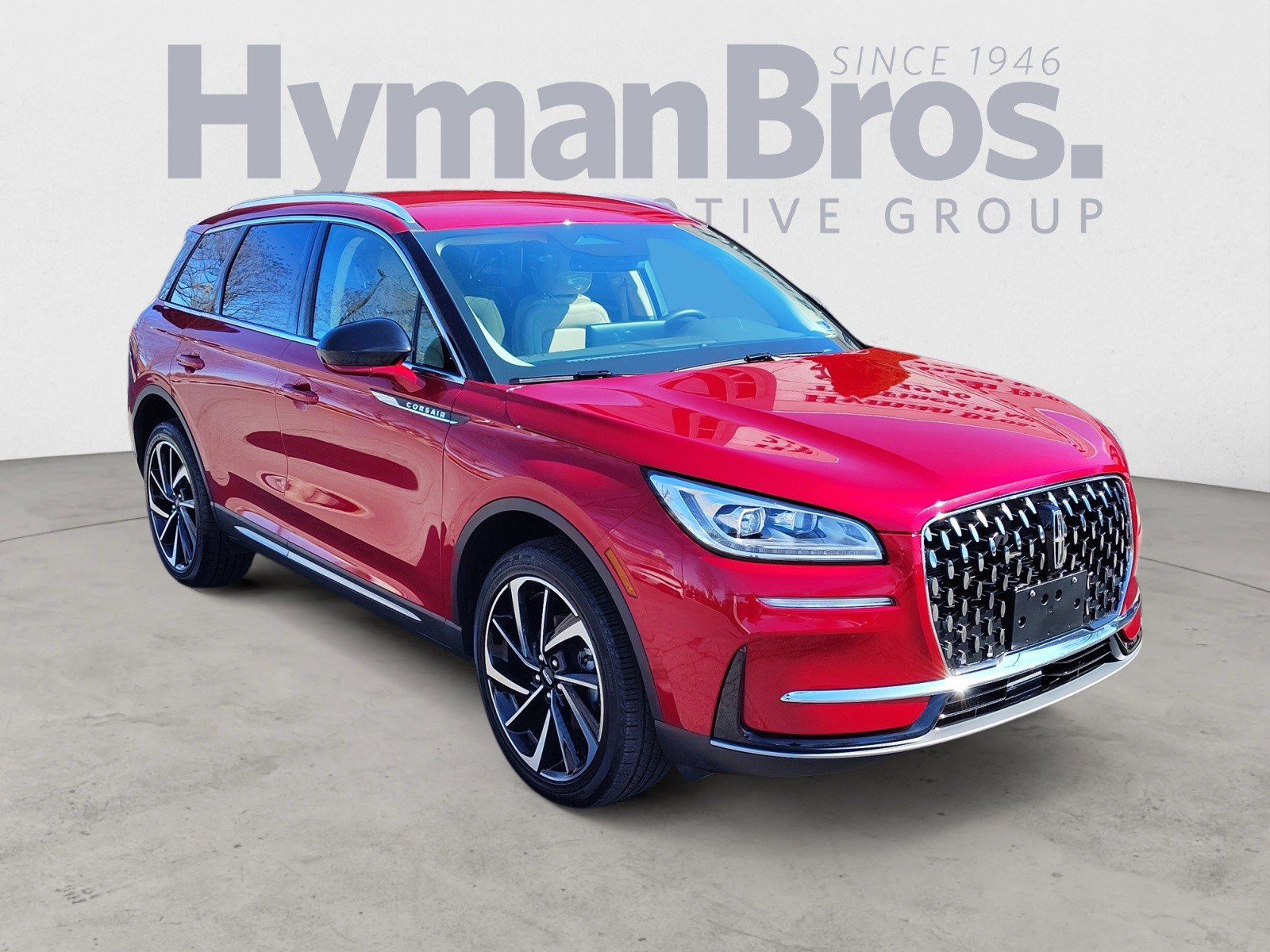 Used 2023 Lincoln Corsair Reserve w/ Rear Removable Package Tray AWD/4WD image 1