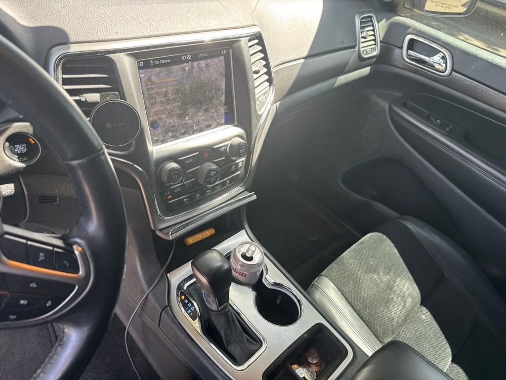 Used 2018 Jeep Grand Cherokee Altitude AWD/4WD image 10